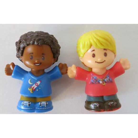 FISHER PRICE LITTLE PEOPLE Lot of 5 Firemen Dog Astronaut Community Helpers Toys - Picture 15 of 16